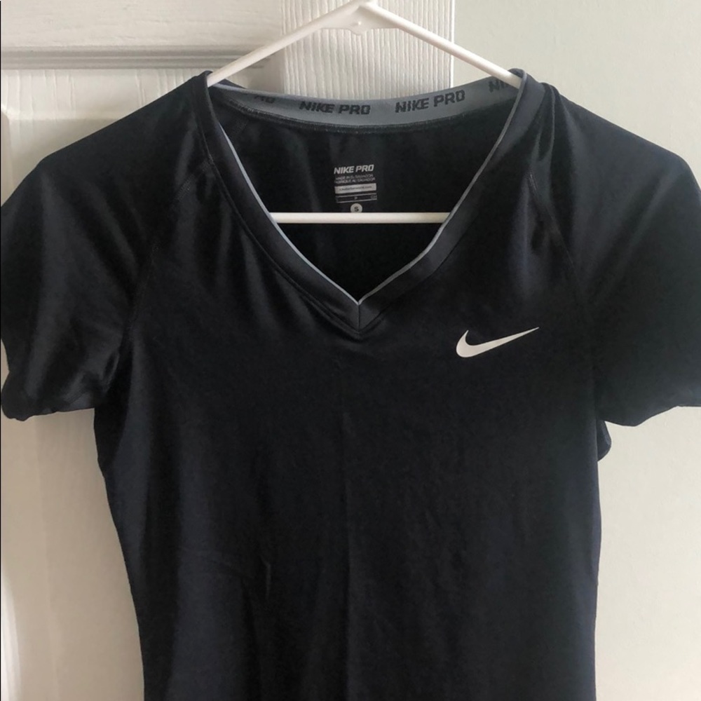 Nike Pro Dri-Fit Top